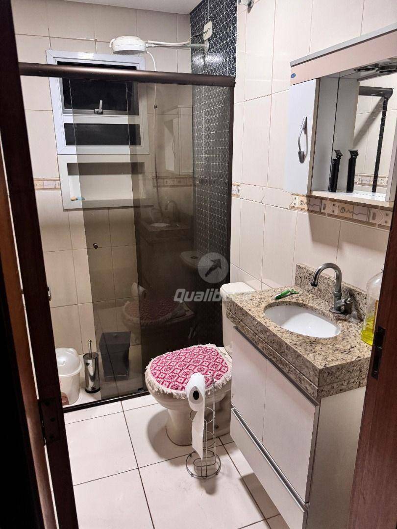 Sobrado à venda com 3 quartos, 250m² - Foto 12