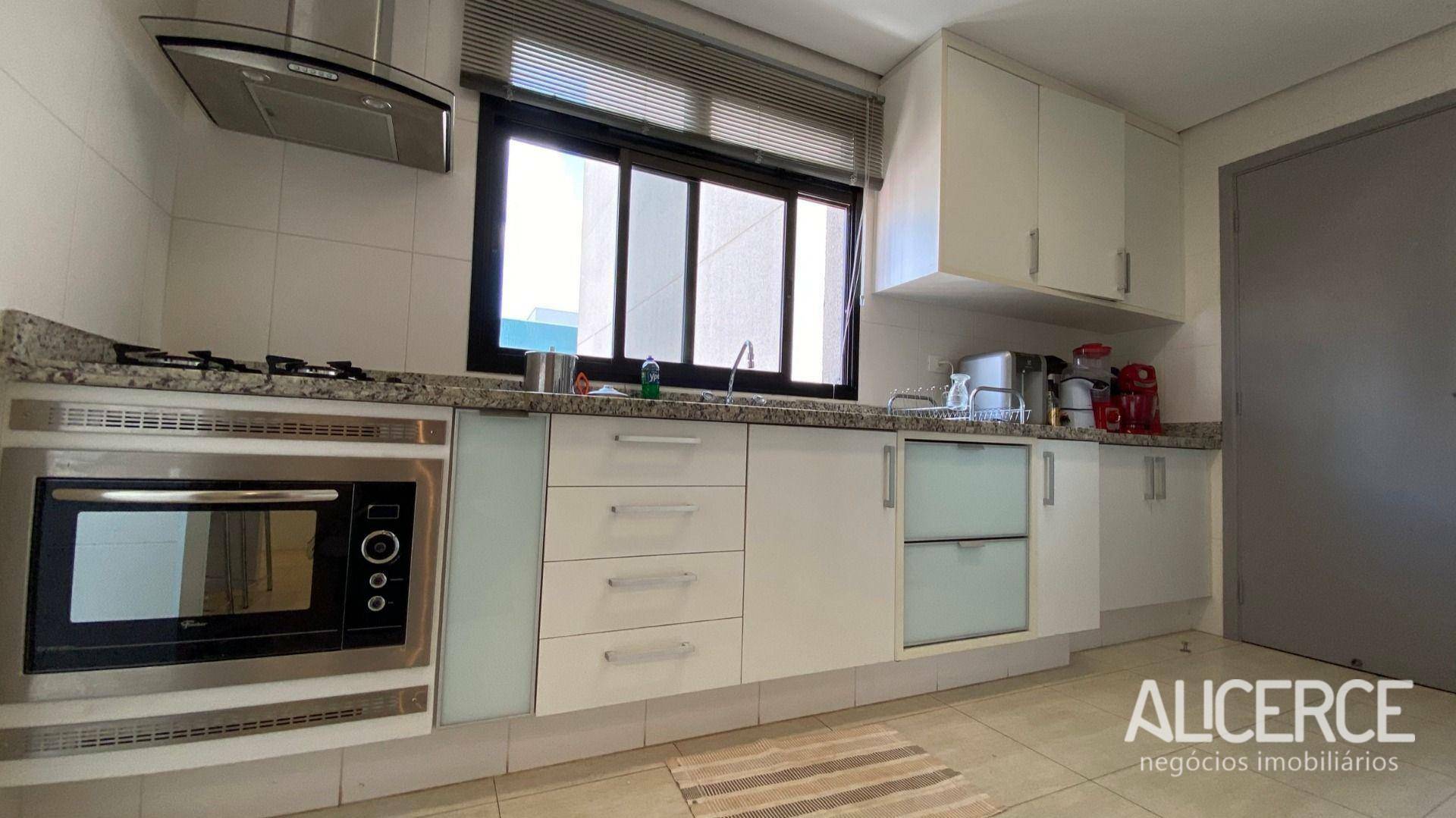 Apartamento à venda com 3 quartos, 237m² - Foto 41