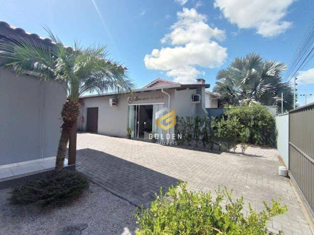 Casa à venda com 2 quartos, 190m² - Foto 14