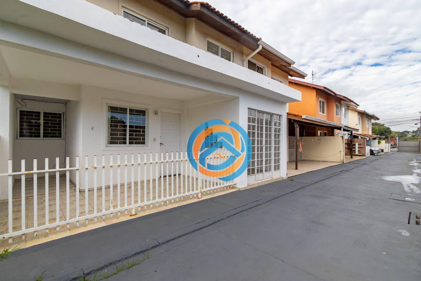 Sobrado à venda com 3 quartos, 96m² - Foto 1