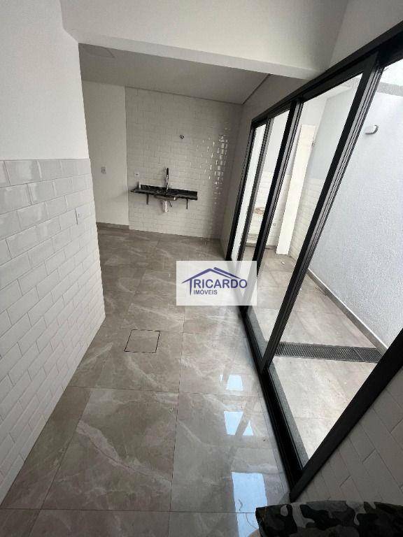 Sobrado à venda com 3 quartos, 110m² - Foto 7