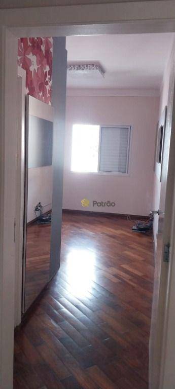 Sobrado para alugar com 3 quartos, 221m² - Foto 29