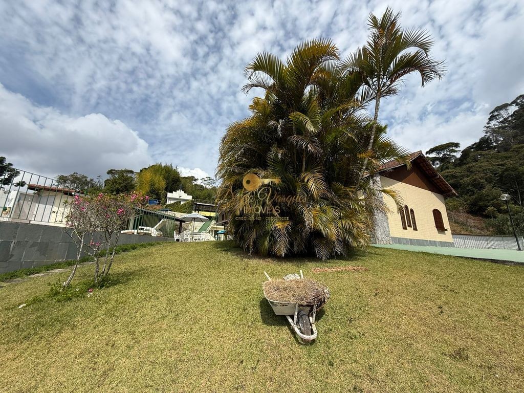 Casa à venda com 11 quartos, 1400m² - Foto 7