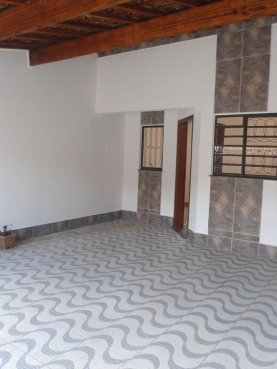 Casa à venda com 2 quartos, 102m² - Foto 3