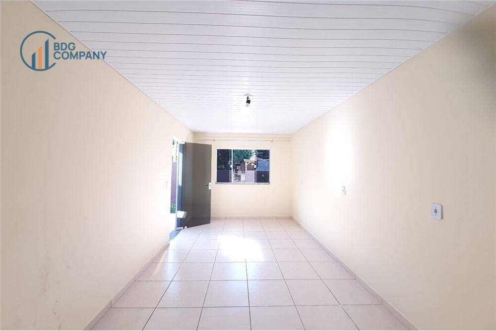 Casa à venda com 2 quartos, 90m² - Foto 13
