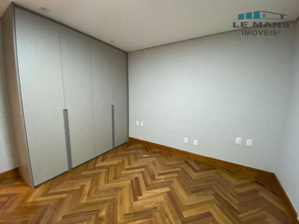 Apartamento para alugar com 4 quartos, 365m² - Foto 27