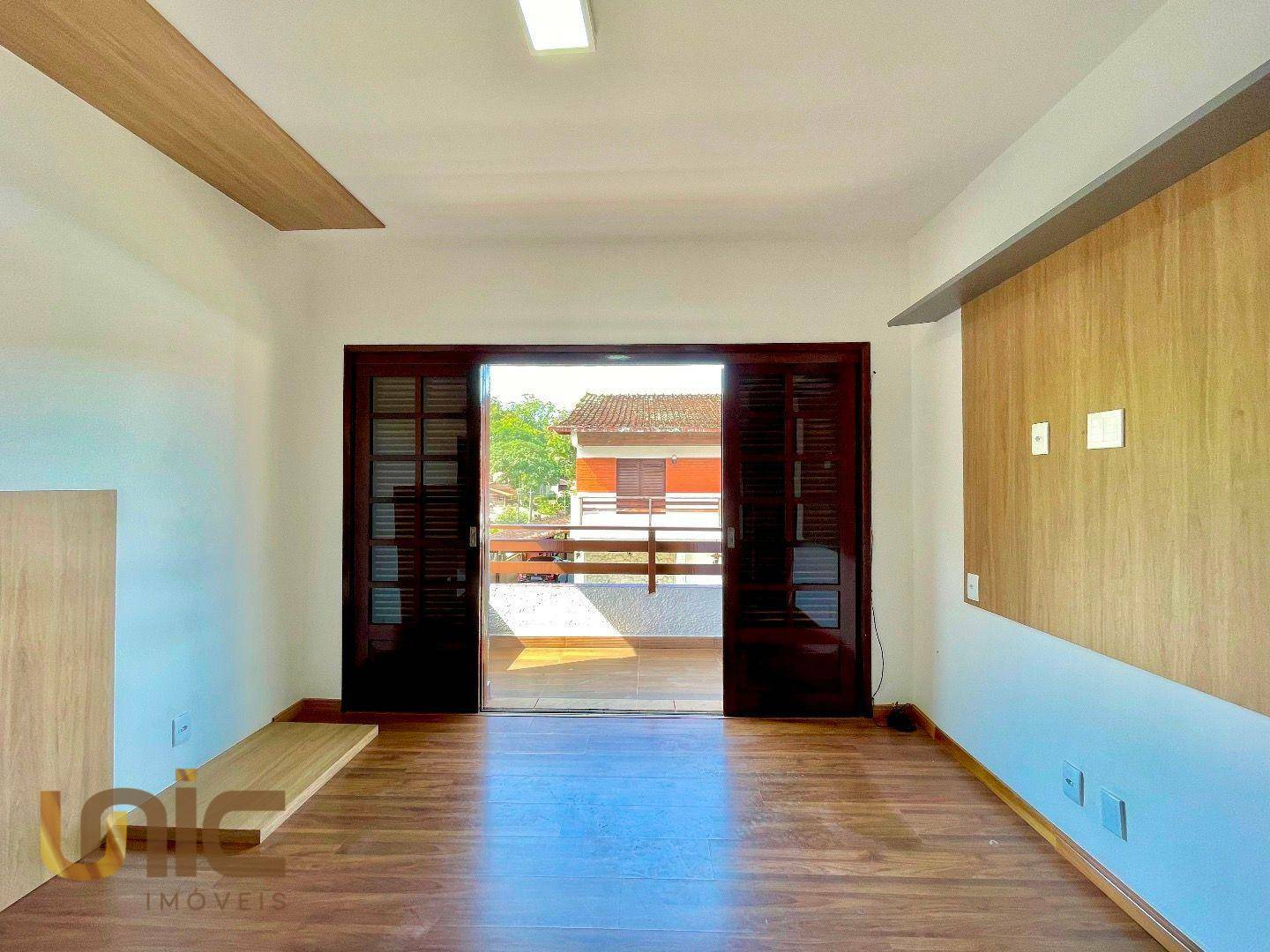 Casa de Condomínio à venda com 4 quartos, 197m² - Foto 40