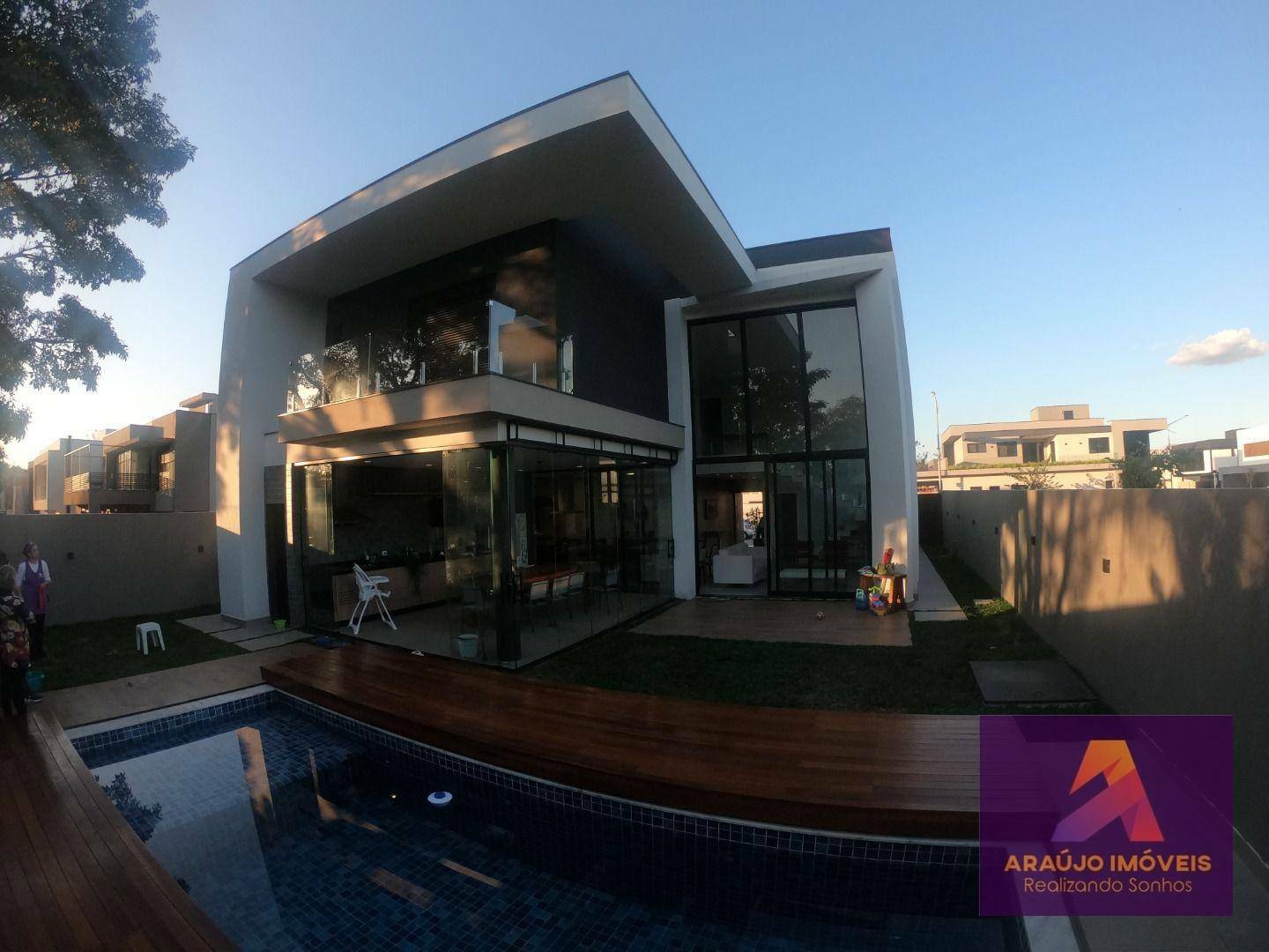 Casa de Condomínio à venda com 4 quartos, 400m² - Foto 12