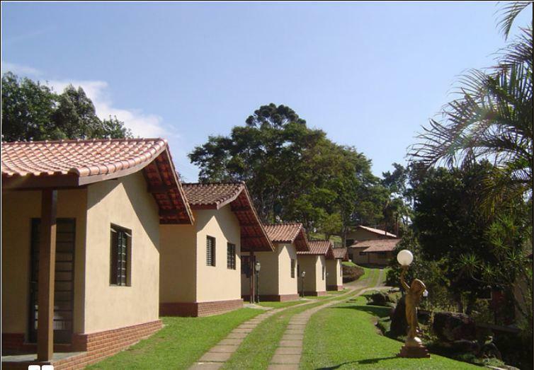 Pousada-Chalé à venda com 16 quartos, 1800m² - Foto 9