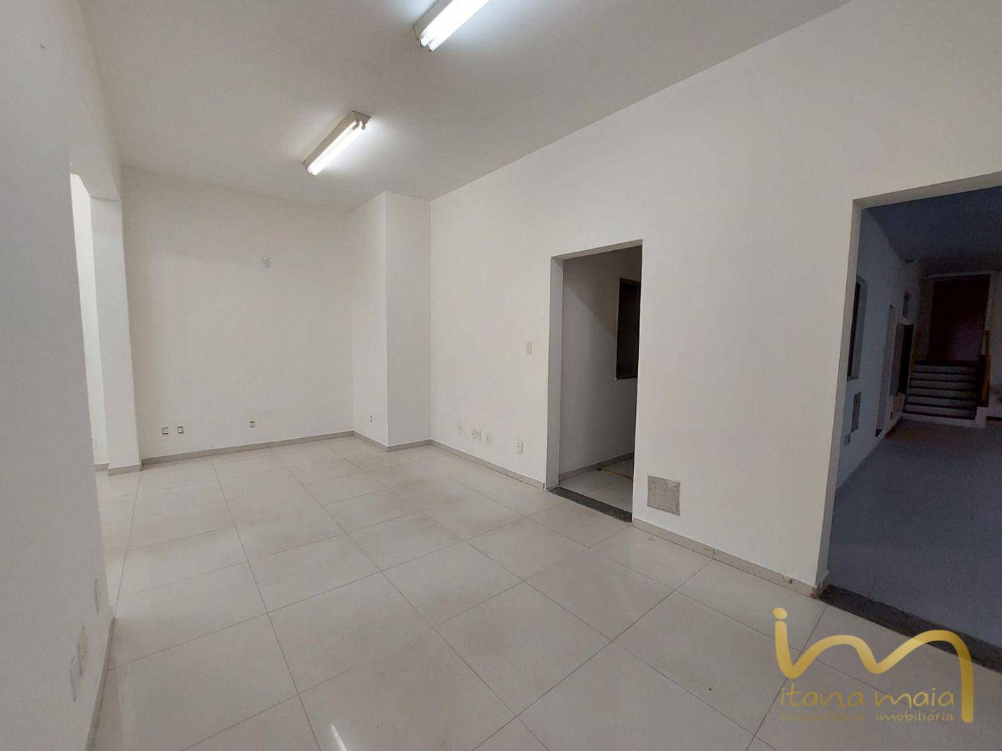 Casa para alugar com 1 quarto, 400M2 - Foto 6