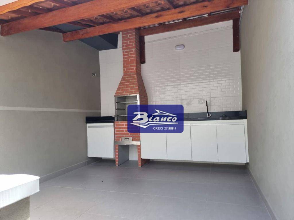 Sobrado à venda e aluguel com 3 quartos, 160m² - Foto 24