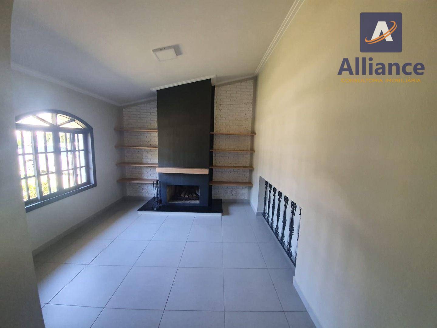 Casa de Condomínio para alugar com 3 quartos, 290m² - Foto 9