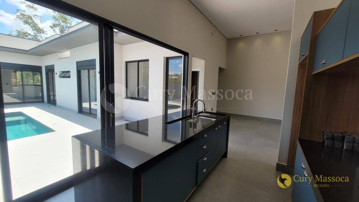 Casa de Condomínio à venda com 3 quartos, 230m² - Foto 13