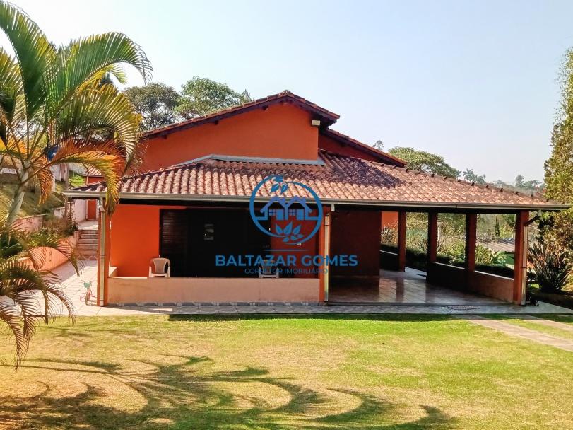Chácara à venda com 2 quartos, 2700m² - Foto 1