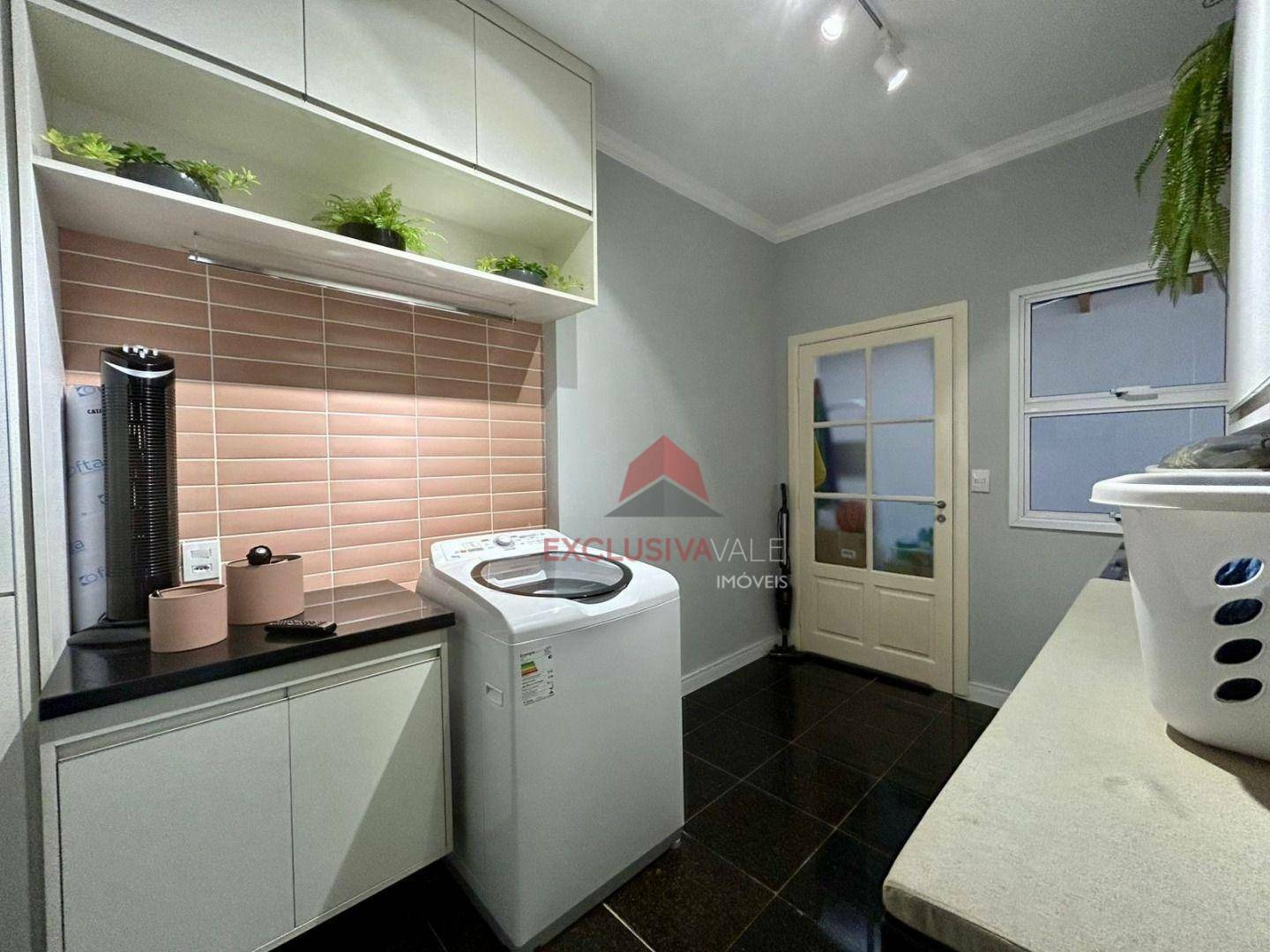Casa de Condomínio à venda com 4 quartos, 282m² - Foto 36