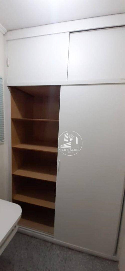 Apartamento à venda com 2 quartos, 75m² - Foto 19