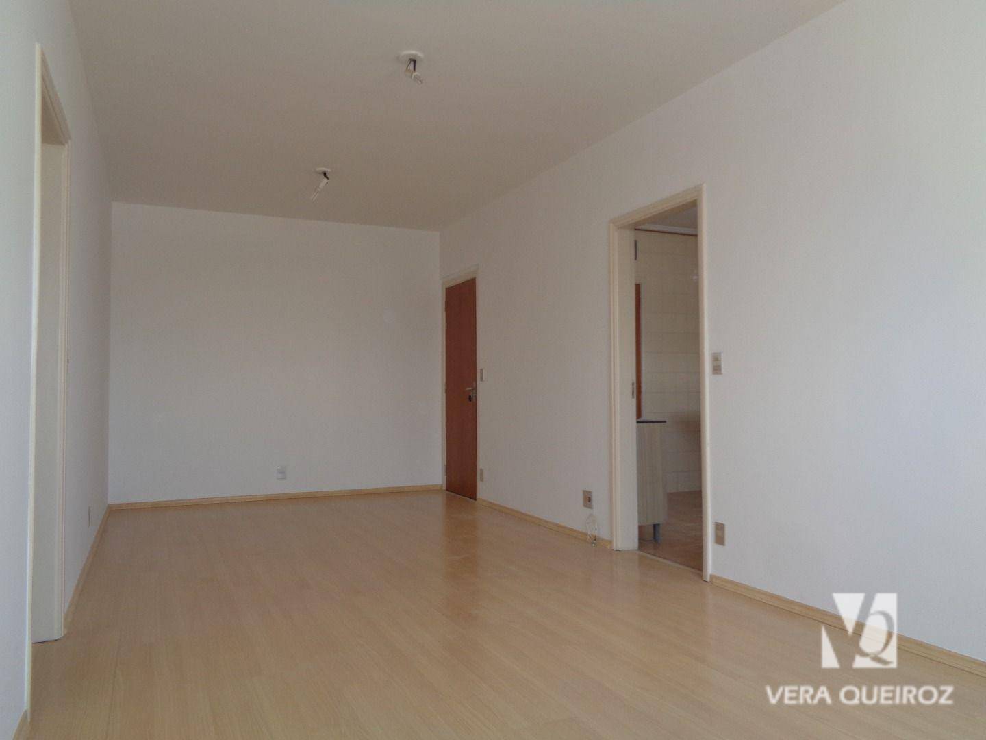 Apartamento para alugar com 2 quartos, 91m² - Foto 5