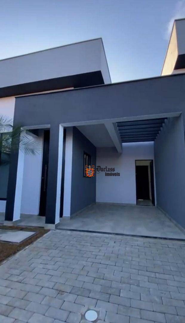 Casa à venda com 3 quartos, 90m² - Foto 1