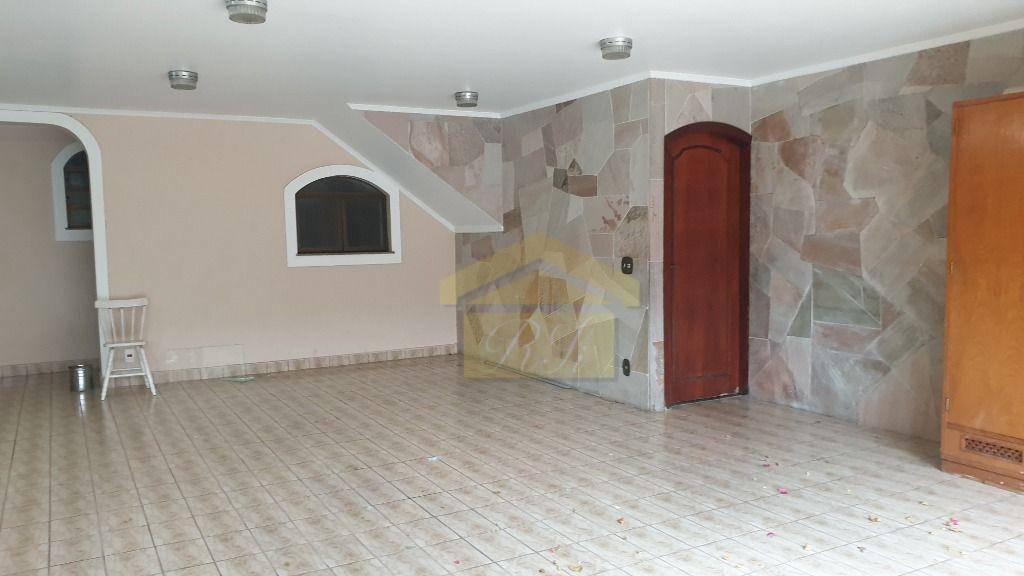 Sobrado para alugar com 6 quartos, 315m² - Foto 39