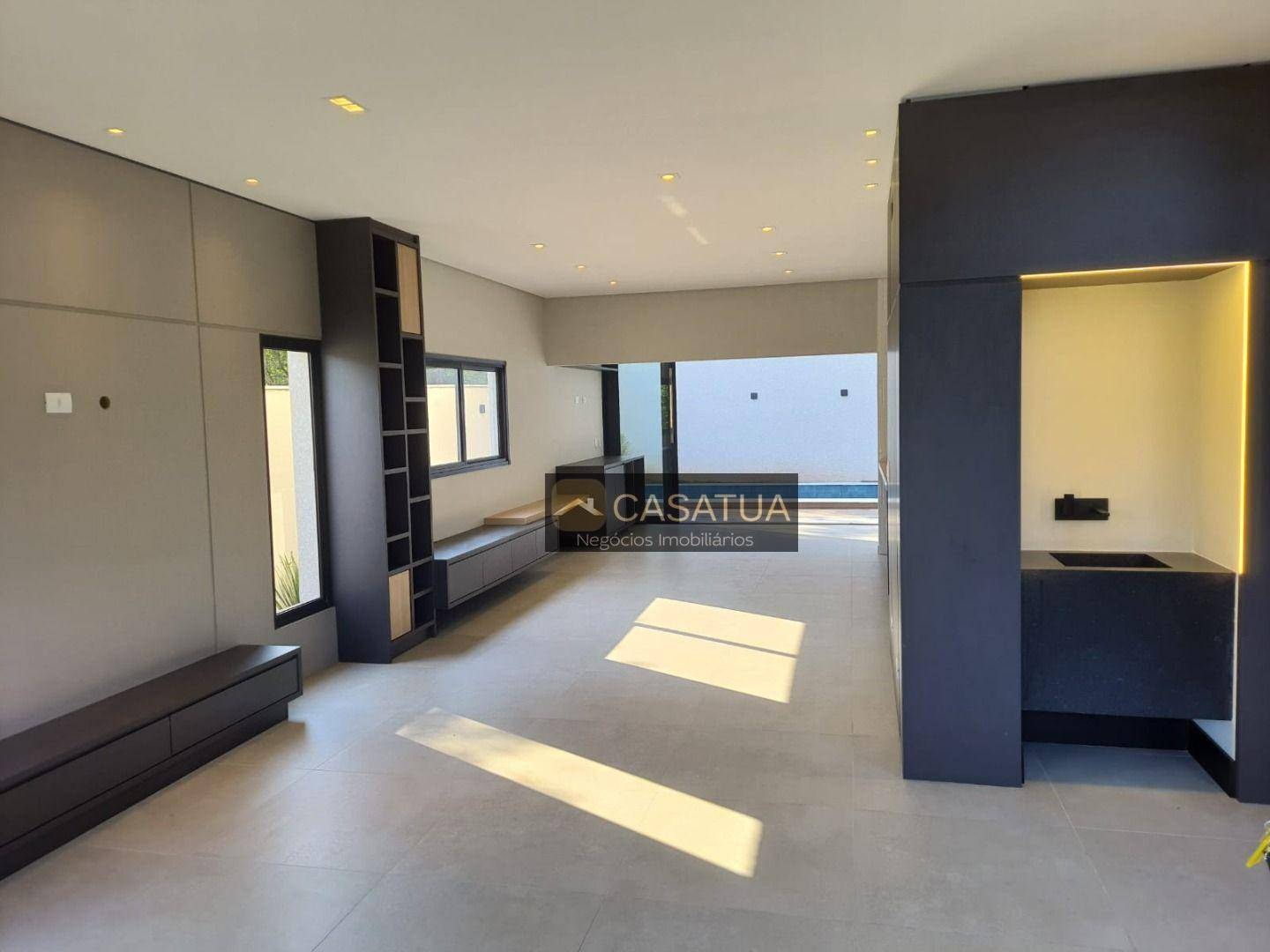 Casa à venda com 3 quartos, 232m² - Foto 7