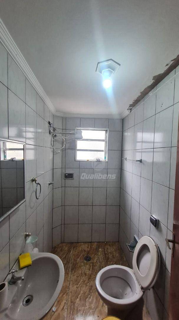 Casa à venda com 3 quartos, 180m² - Foto 8