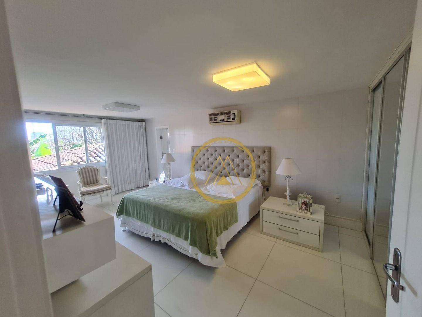 Casa à venda com 5 quartos, 600m² - Foto 17