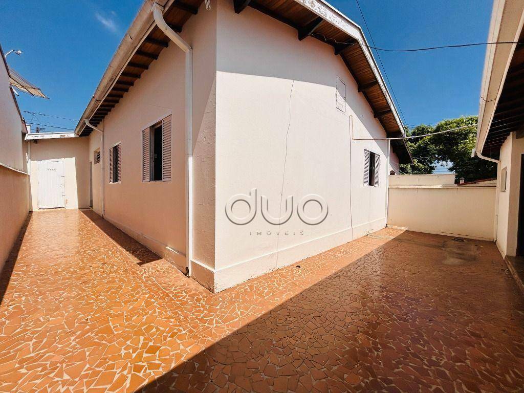 Casa à venda com 3 quartos, 200m² - Foto 19