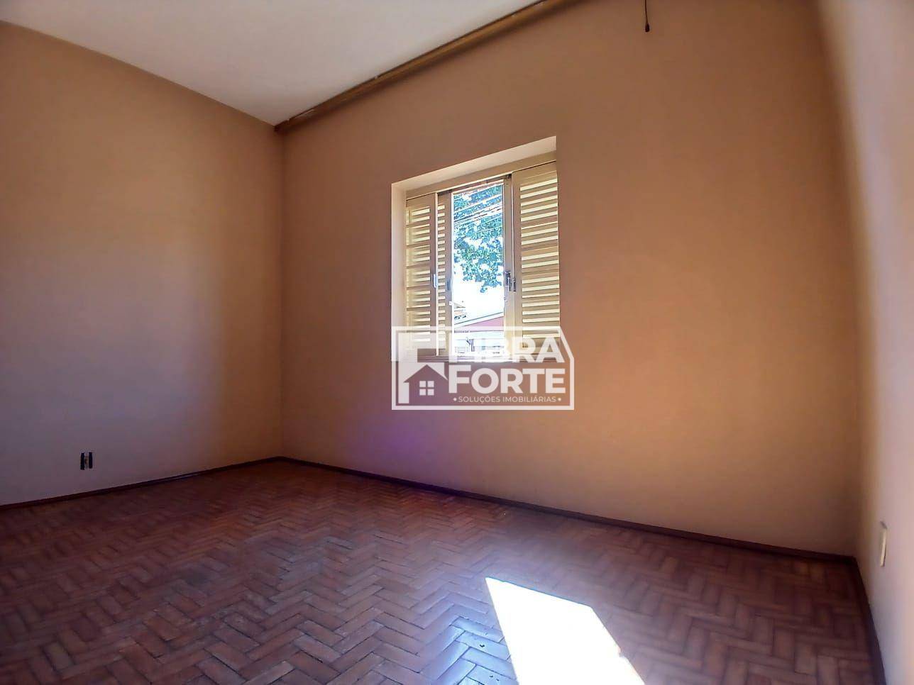 Casa à venda com 3 quartos, 148m² - Foto 14