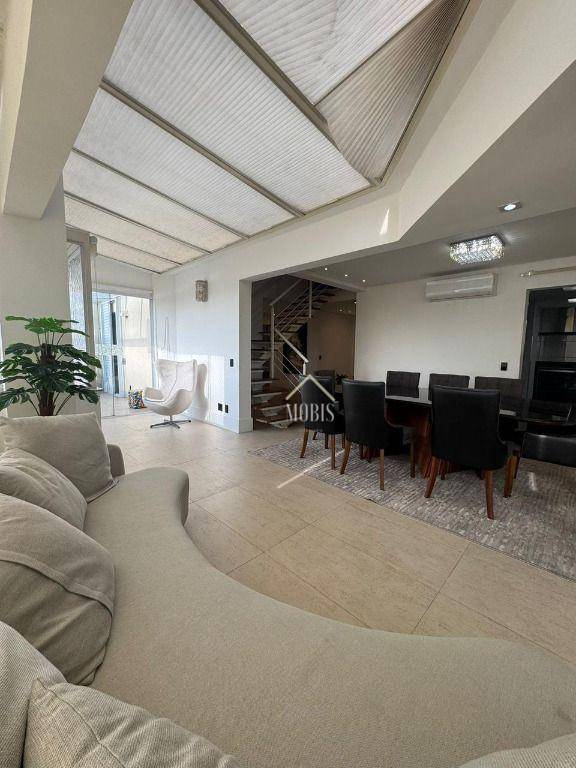 Cobertura, 3 quartos, 228 m² - Foto 52