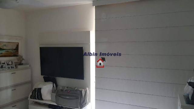 Apartamento à venda com 4 quartos, 238m² - Foto 34