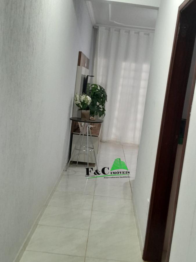 Casa à venda com 3 quartos, 200m² - Foto 16