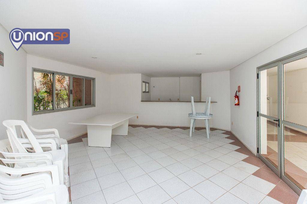 Apartamento à venda com 2 quartos, 62m² - Foto 26