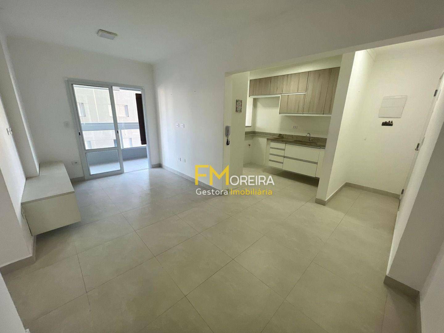 Apartamento à venda com 1 quarto, 55m² - Foto 2