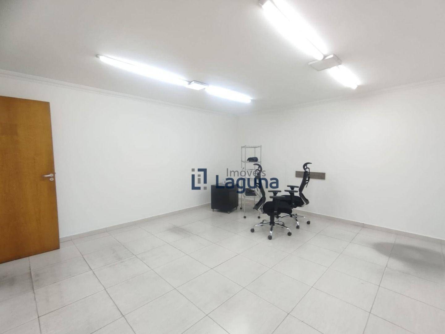 Depósito-Galpão-Armazém para alugar, 500m² - Foto 22