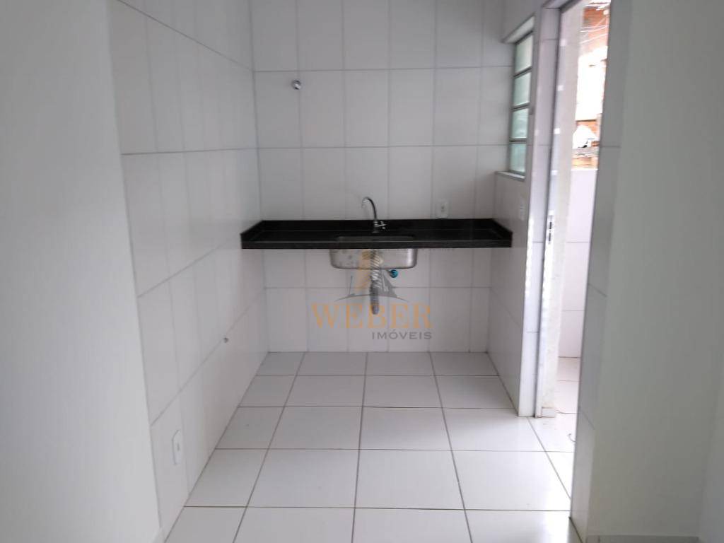 Casa de Condomínio à venda com 2 quartos, 50m² - Foto 3