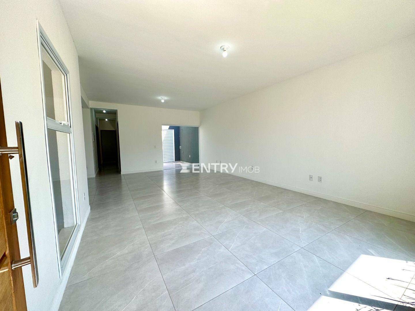 Casa de Condomínio à venda com 4 quartos, 137m² - Foto 3