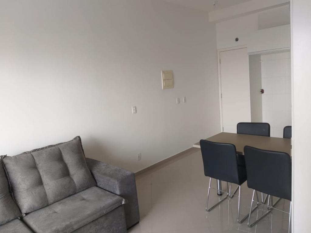 Apartamento para alugar com 1 quarto, 42m² - Foto 8