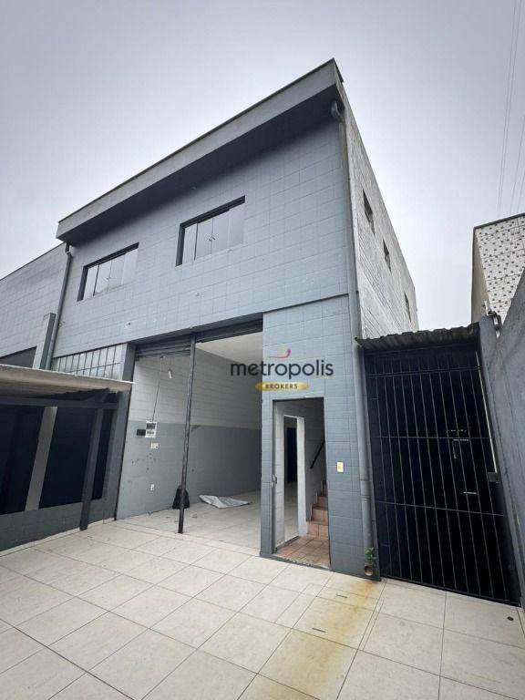 Depósito-Galpão-Armazém para alugar, 700m² - Foto 1