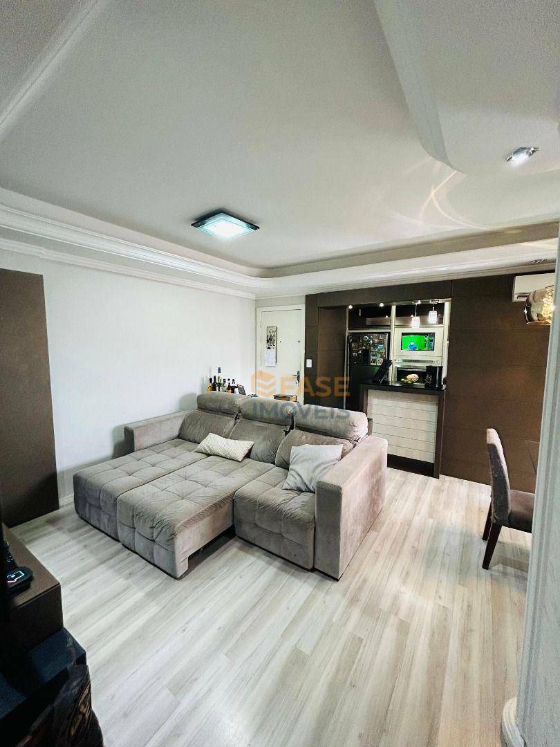 Apartamento à venda com 3 quartos, 88m² - Foto 4