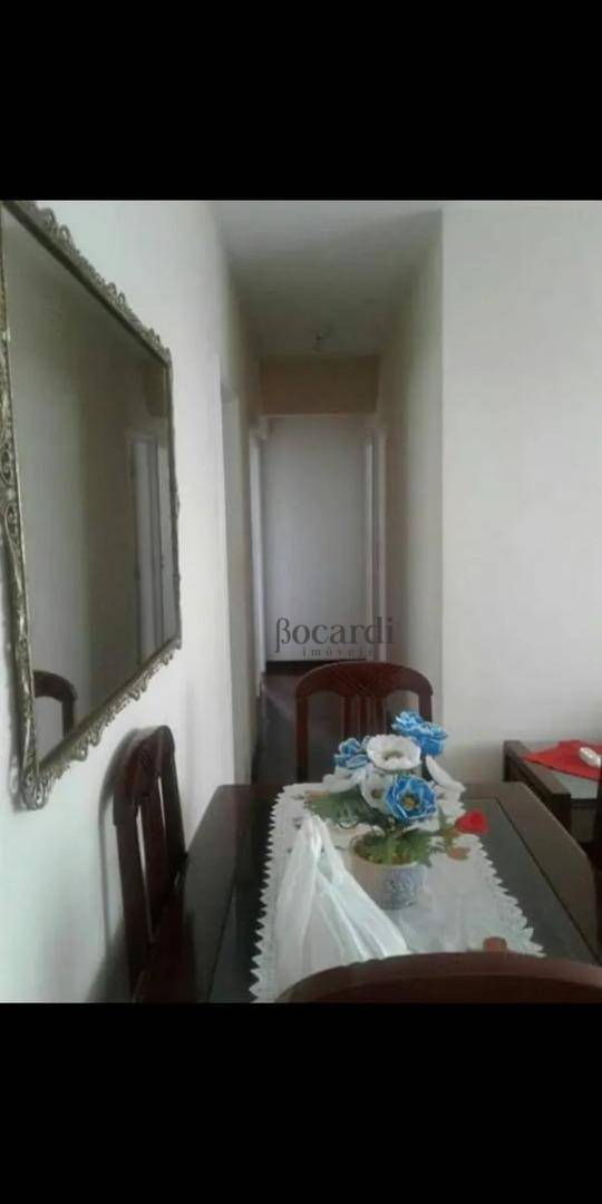 Apartamento à venda com 3 quartos, 89m² - Foto 2