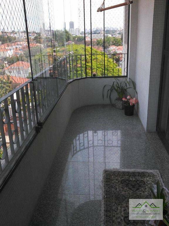 Apartamento à venda com 3 quartos, 190m² - Foto 3