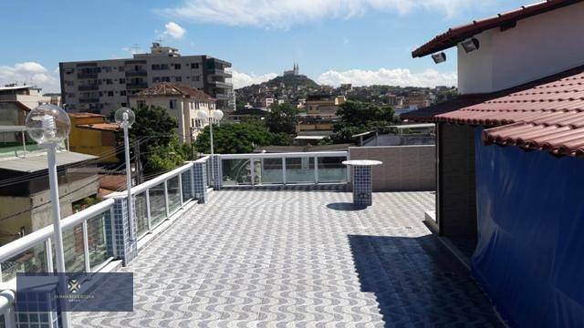 Casa à venda com 3 quartos, 114m² - Foto 15