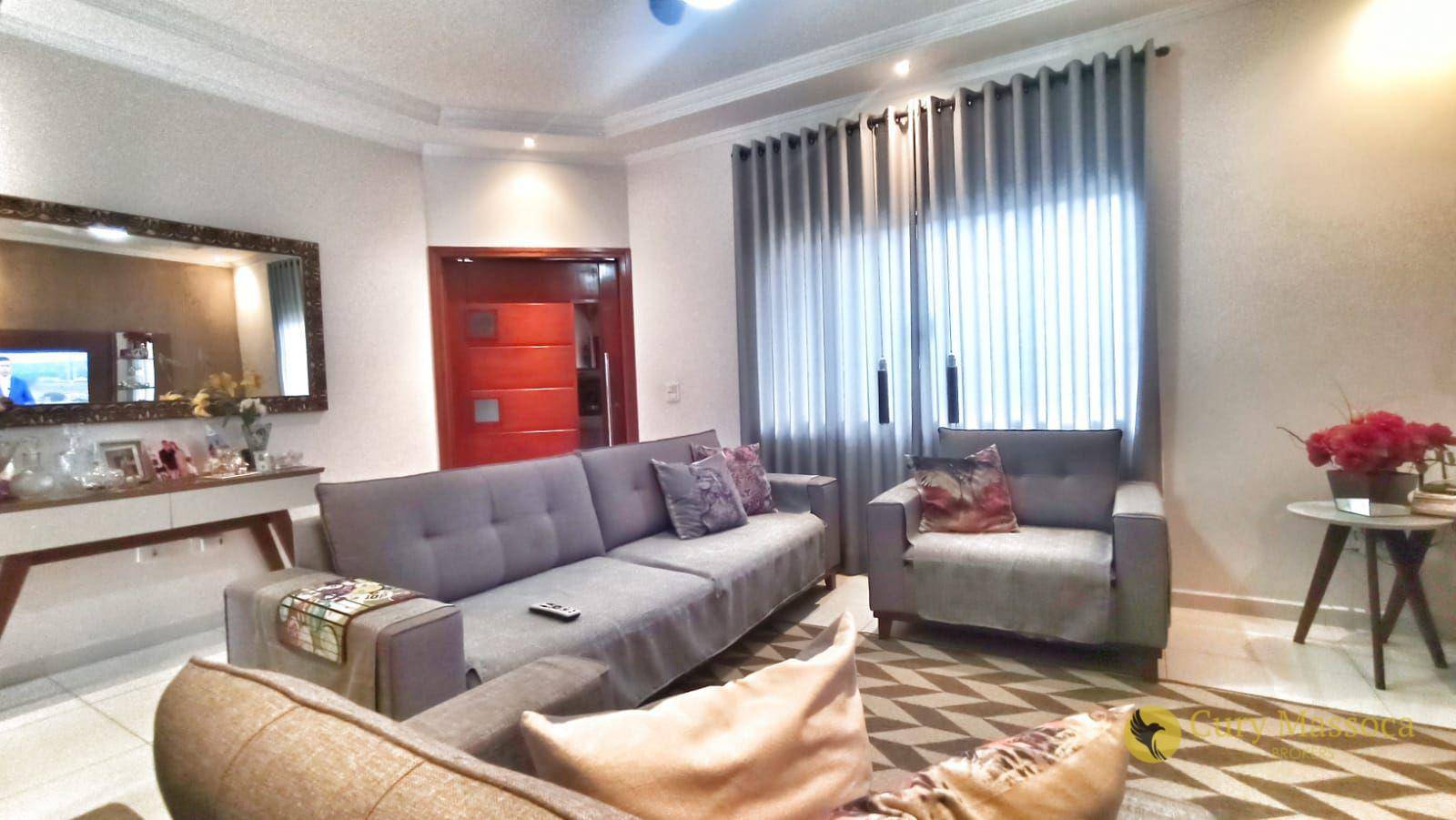 Casa à venda com 3 quartos, 227m² - Foto 6