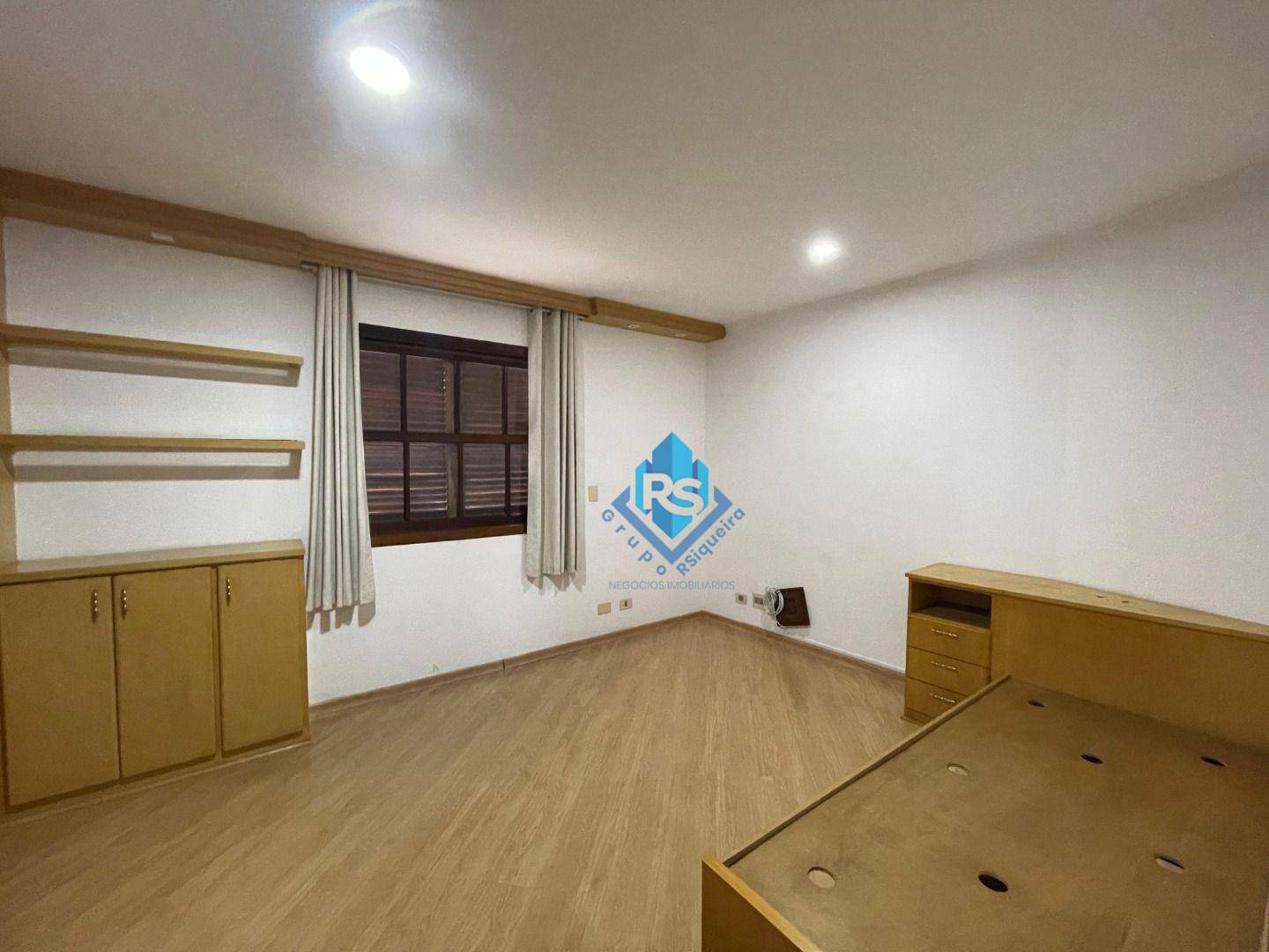 Sobrado à venda e aluguel com 4 quartos, 361m² - Foto 25