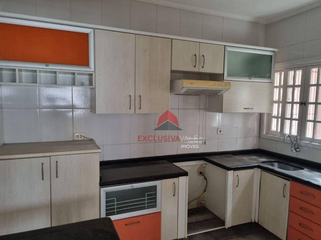 Casa à venda com 2 quartos, 80m² - Foto 7