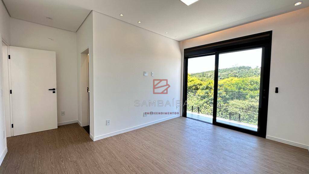 Casa à venda e aluguel com 5 quartos, 310m² - Foto 32