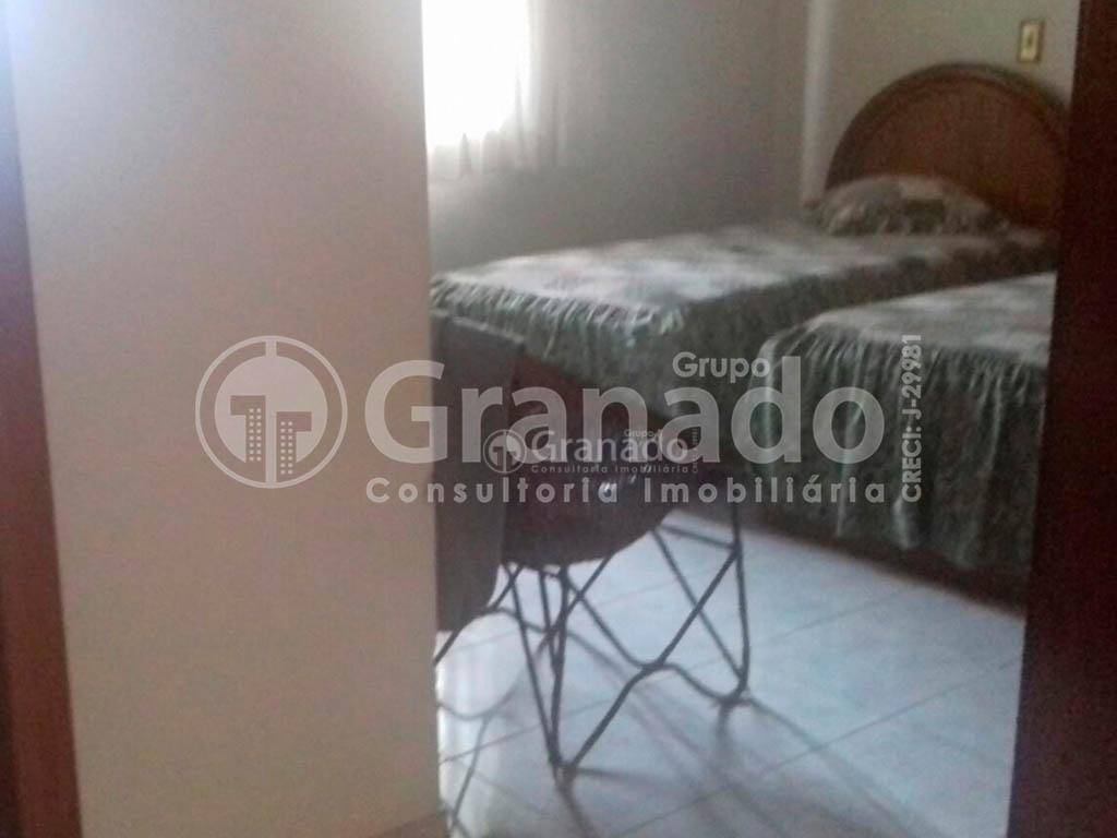 Sobrado à venda com 3 quartos, 274m² - Foto 8