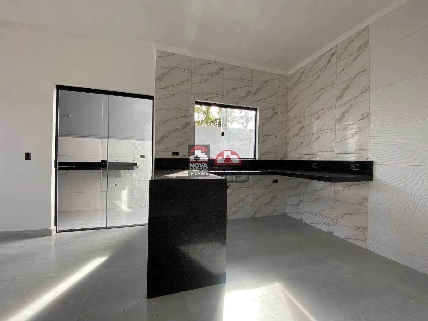 Casa à venda com 2 quartos, 67m² - Foto 6