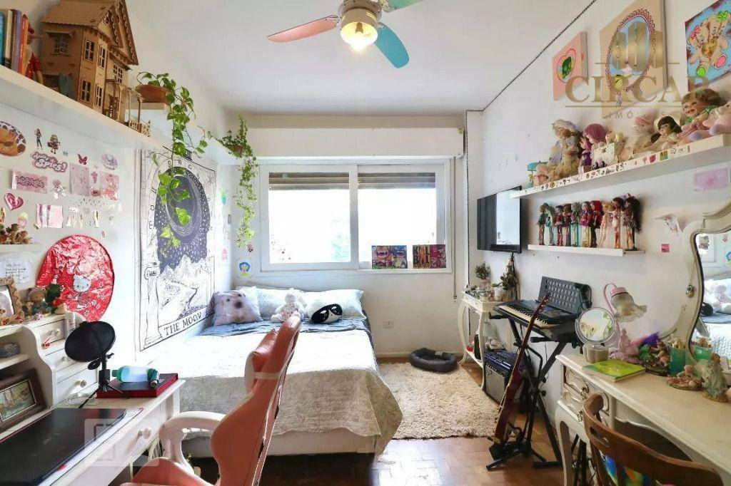 Apartamento à venda com 3 quartos, 130m² - Foto 10