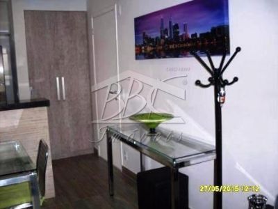 Apartamento à venda com 2 quartos, 68m² - Foto 1